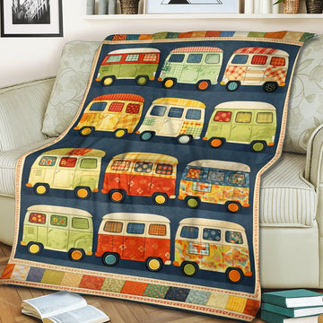 Personalized Vintage Camper Blanket – Custom Name Retro Van Life Patchwork Quilt Throw