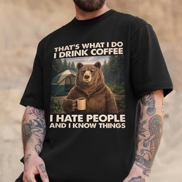 Funny Bear Coffee Camping T-Shirt – Grumpy Bear with Mug Graphic Tee, Outdoor Camping Humor Shirt, Nature Lover Adventure Apparel
