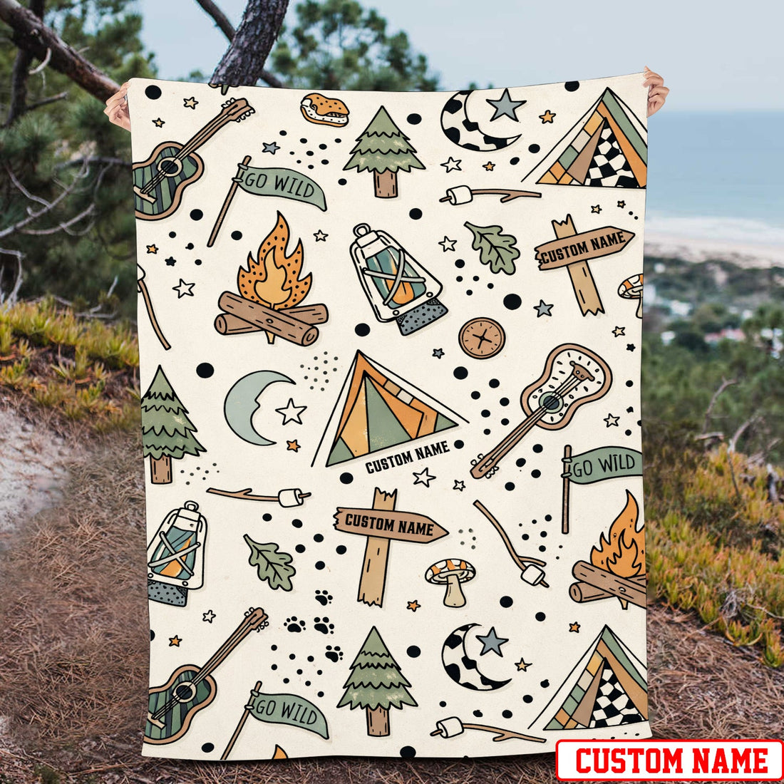 Personalized Camping Pattern Fleece Blanket – Custom Name Outdoor Throw Blanket for Camping Lovers & Cozy Home Decor