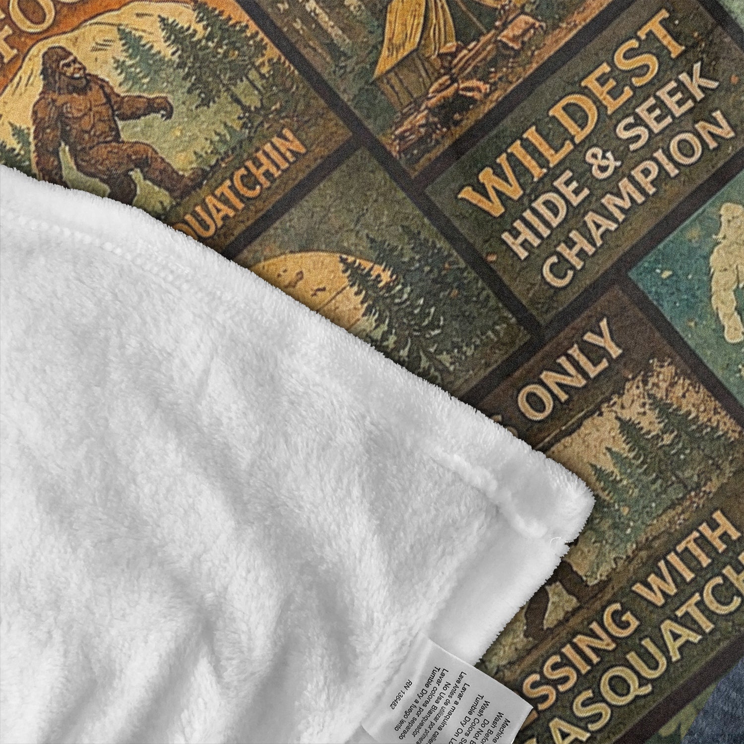 Funny Bigfoot Blanket – Rustic Sasquatch Quilt Throw for Dad, Husband & Outdoor Gift Ideas