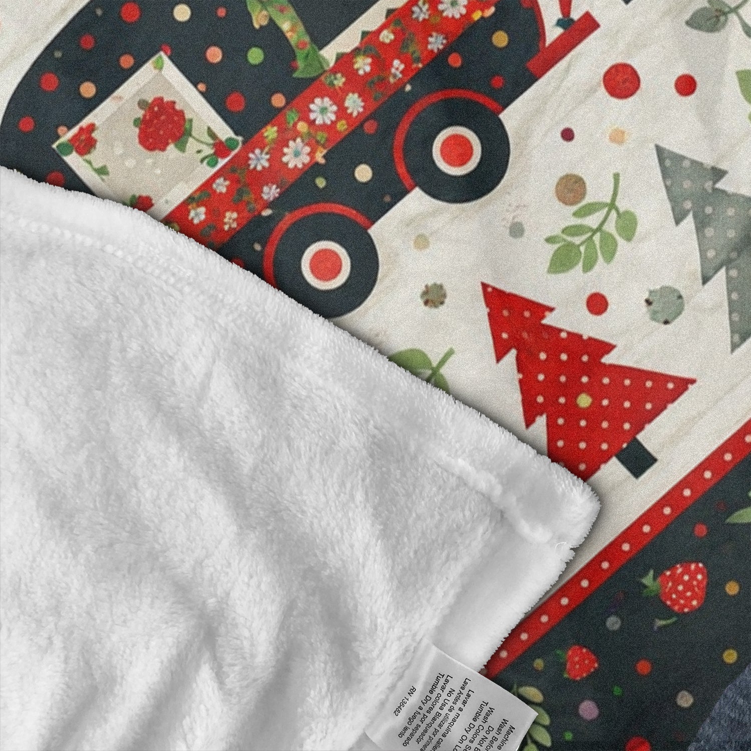 Personalized Christmas Camper Blanket – Custom Name Retro RV Holiday Throw Gift for Camping Lovers