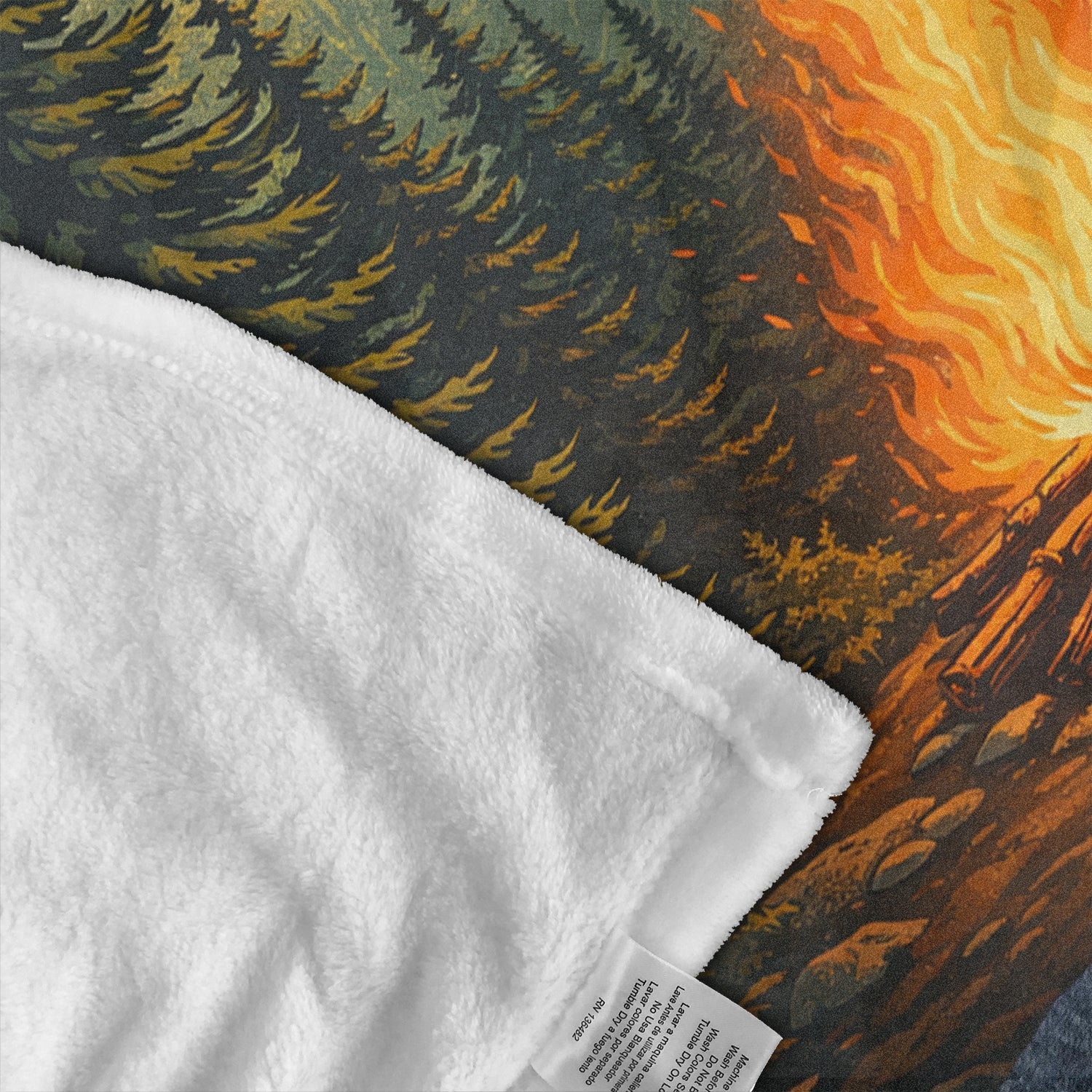 Rustic Compass Camping Blanket – Mountain Campfire Outdoor Throw Gift