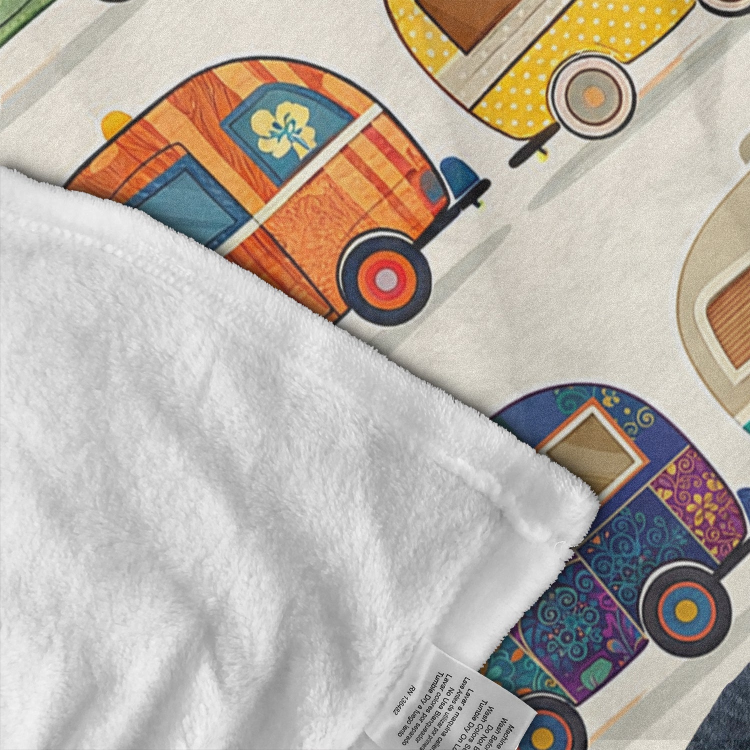Retro Camper Trailer Blanket – Vintage RV Camping Throw Gift for Travel Lovers