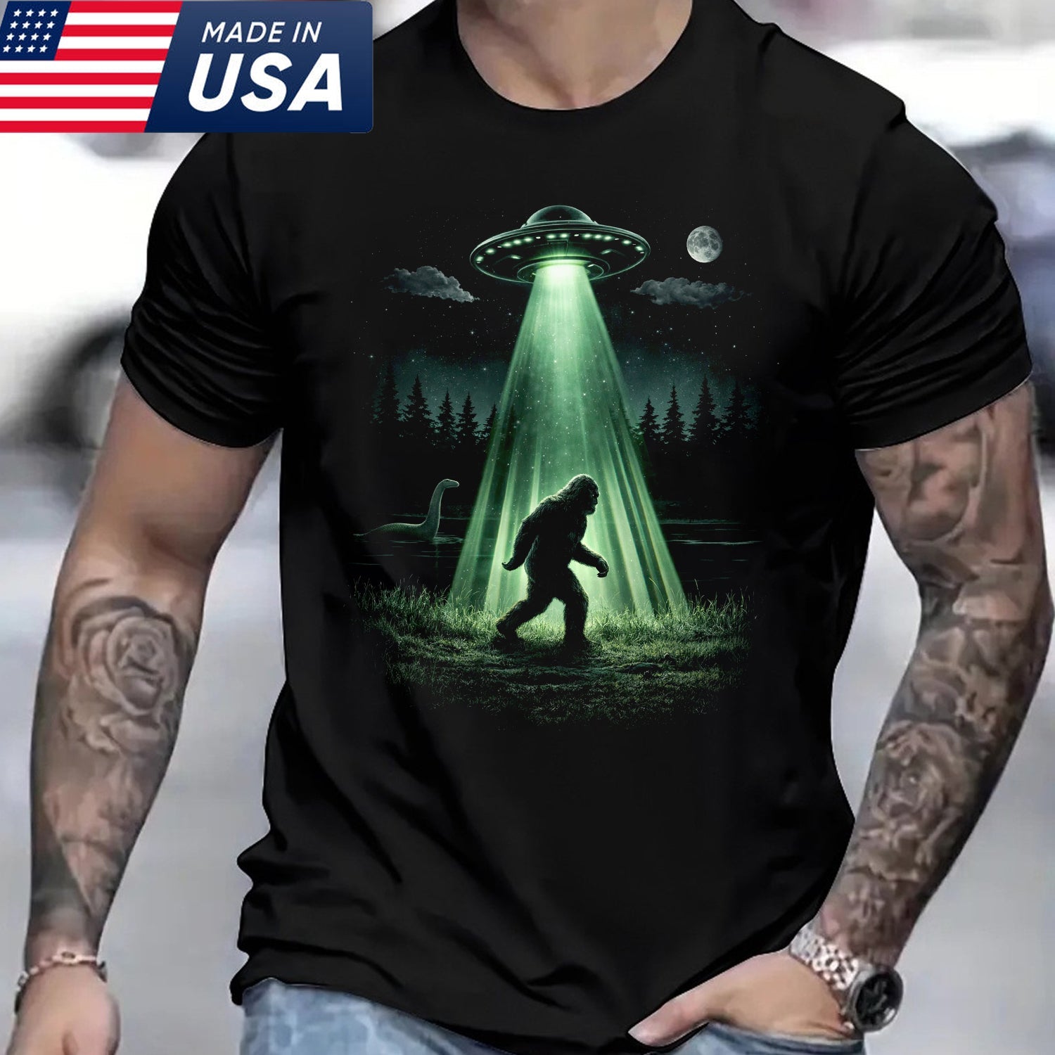 UFO Abduction Bigfoot T-Shirt – Sasquatch Alien Encounter Graphic Tee, Sci-Fi Cryptid Night Forest Shirt